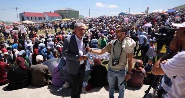 60 bin kişinin katıldığı şenlik renkli görüntülere sahne oldu