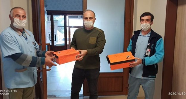 Alkışlar FLO'ya...