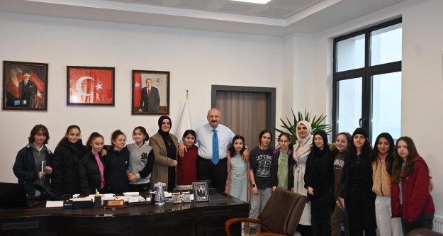 Arakale Voleybol Takımı Trabzon 3. Oldu