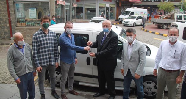 Araklı Belediyesi'ne hibe araç desteği...