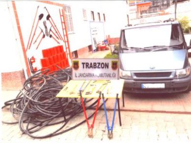 Araklı da 70 bin TL'lik kablo hırsızlığı