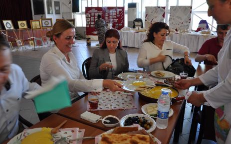 Araklı Günleri Devam Ediyor