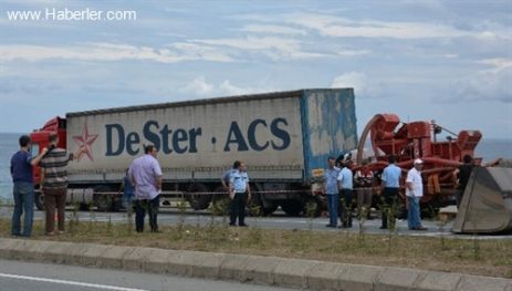 Araklı'da kaza 2 ölü