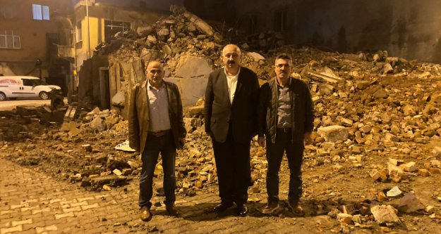 Araklı'da Metruk Binalar Yıkılıyor