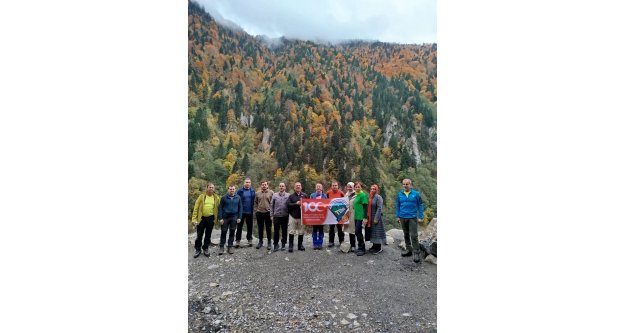 Araklı'nın en yüksek noktasında dört mevsim bir arada yaşandı