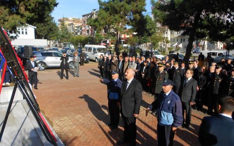 Atatürkün 76. Ölüm Yıldönümü Araklıda Anıldı