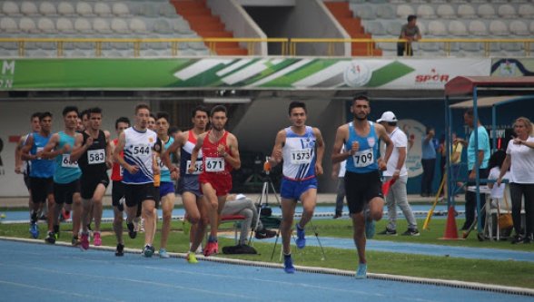 Atletlerimiz Uluslararası İzmir Maratonu'na katıldı