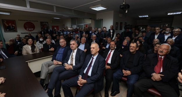 Başkan Kaya bayramlaşma töreninde müjdeledi: Trabzona Kent Lokantası geliyor