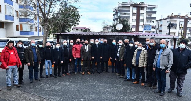 BAŞKAN ZORLUOĞLU DOLMUŞ ESNAFINI ZİYARET ETTİ.