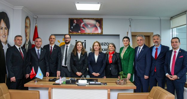 CHP Milletvekili Adayı Av. Sibel Suiçmez ilk parti ziyaretini Millet ittifakı ortağı İyi Parti  Trabzon İl başkanlığına yaptı