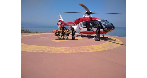 HAVA 61 HELİKOPTER AMBULANS, 10 hasta için havalandı.