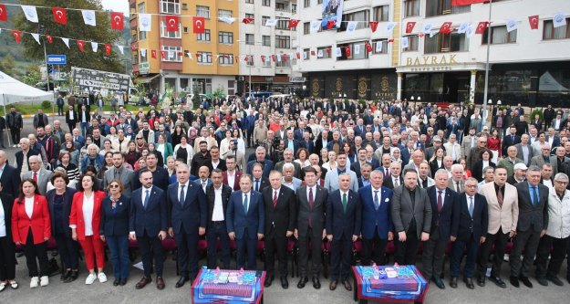 İcraat mı dediniz? Halkı unutanların bize ders verecek yüzü yok!”