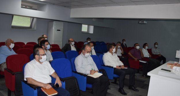 İl Sağlık Müdürlüğü'nde Covid toplantısı...