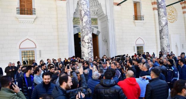 İmamoğlu'na Çamlıca Camii'nde büyük ilgi...