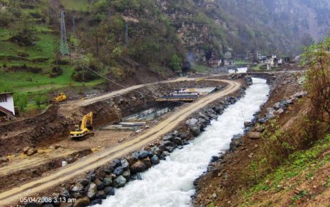 Köprüüstü Köyü Muhtarı ayrı Halkı Ayrı diyor !