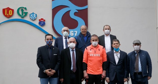 Kurul Başkanları, Abdullah Avcı'yı ziyaret etti.