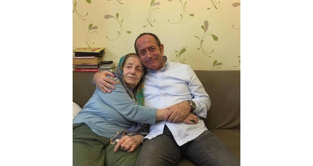 Mehmet Akif Hamzaçebi'nin acı günü