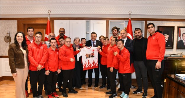 'ONLAR BİZİM GURURUMUZ”