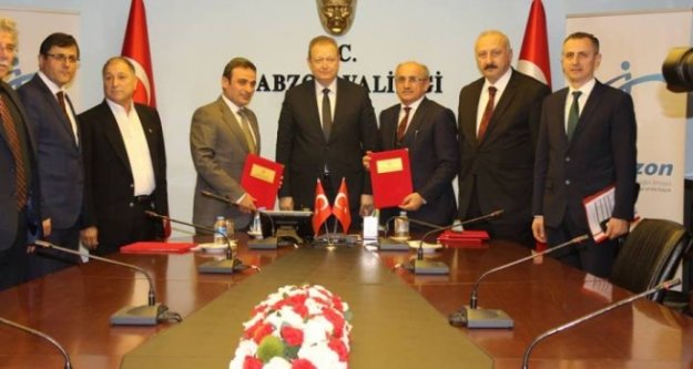 ÖZDERYA AİLESİNDEN ARAKLIYA ANAOKULU HAYIRLI OLSUN