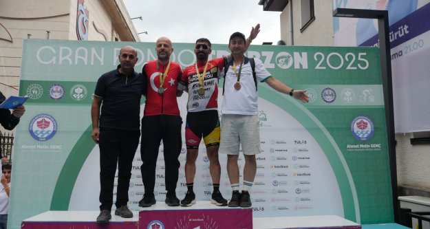 PEDALLAR ŞAMPİYONLUK İÇİN DÖNDÜ