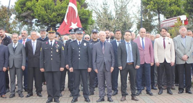 Ramis UZUN: Huzurumuzun ve güvenliğimizin teminatı olan tüm Polislerimizin ' Polis Haftası ' kutlu olsun