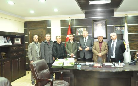 RECEP ÇEBİ GAZETECİLER GÜNÜNÜ KUTLADI