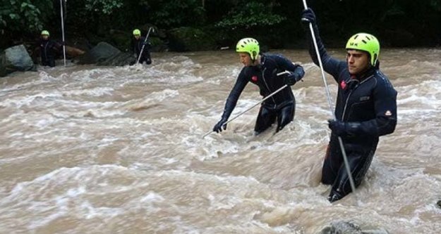 Sel Felaketinde Kaybolan 2 Vatandaşımızın Arama Çalışmaları Devam Ediyor