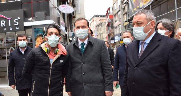 Selahaddin Çebi, esnaf ziyaretlerini ara vermeden sürdürüyor