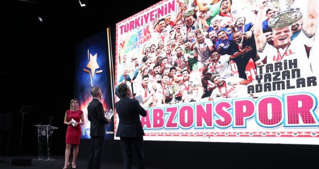 Süper Lig'in En İyileri Ödülleri'nde kulübümüz 4 dalda ödül aldı.