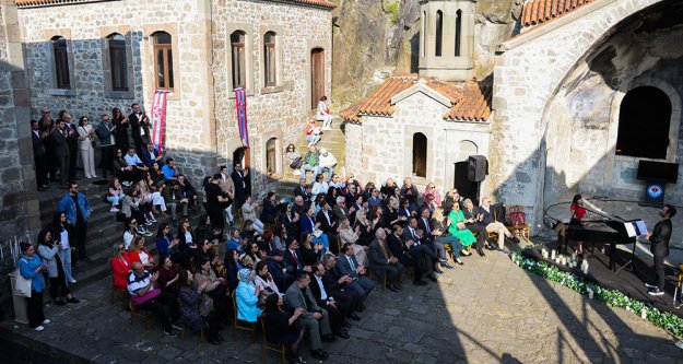 Tarihi Kızlar Manastırı'nda 'Gençlik ve Spor” temalı özel bir etkinlik düzenlendi.