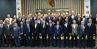 Hisarcıklıoğlu: Tüm zor şartlara rağmen üretmeye, almaya, satmaya devam ediyoruz