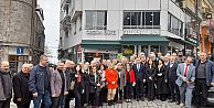 Yavuz Aydın İYİ Parti Trabzon teşkilatını ziyaret etti