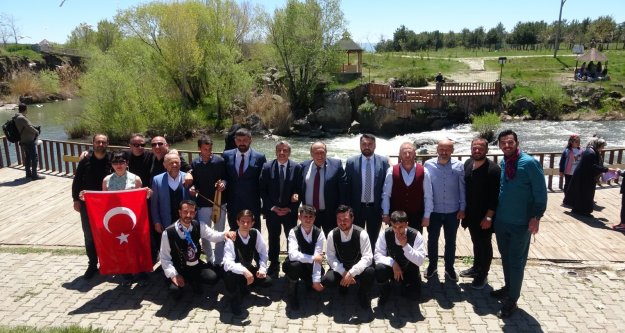 Türkiye'de ilk defa ‘Gönül Köprüsü' projesini hayata geçirdiler