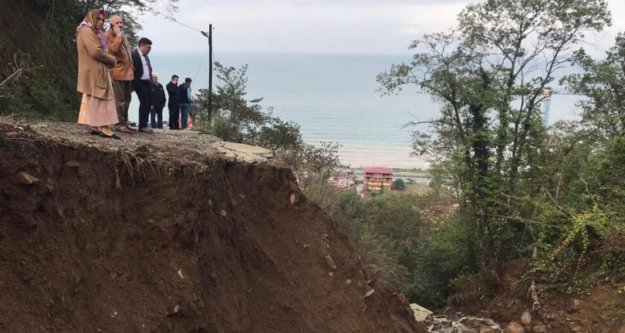 Yoğun Yağış Sonucu Araklı'da İki Mahallede Afet Meydana Geldi...