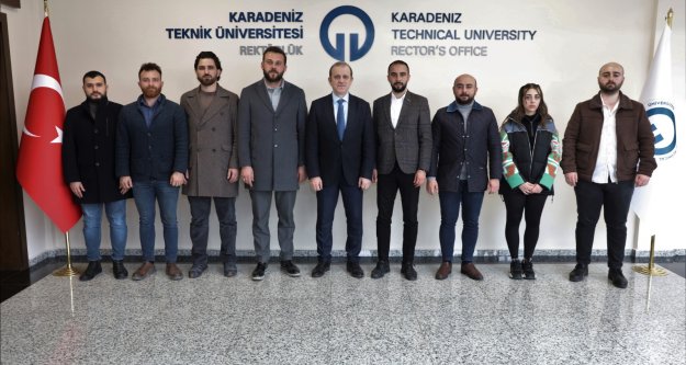 Genç MÜSİAD Trabzon Başkanı Mert ŞAHİN, Prof. Dr. Hamdullah ÇUVALCI'yı makamında ziyaret etti.